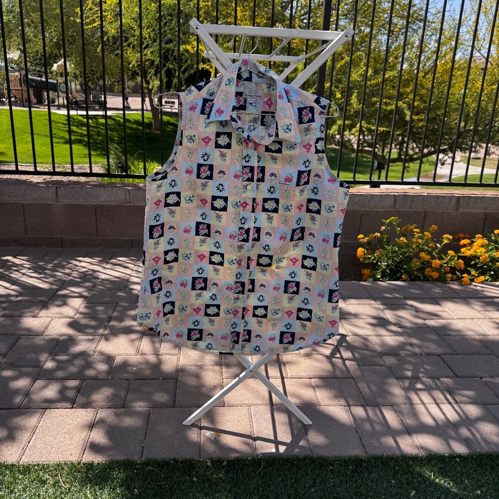 VINTAGE GUESS SLEEVELESS PRINT BLOUSE SIZE XL